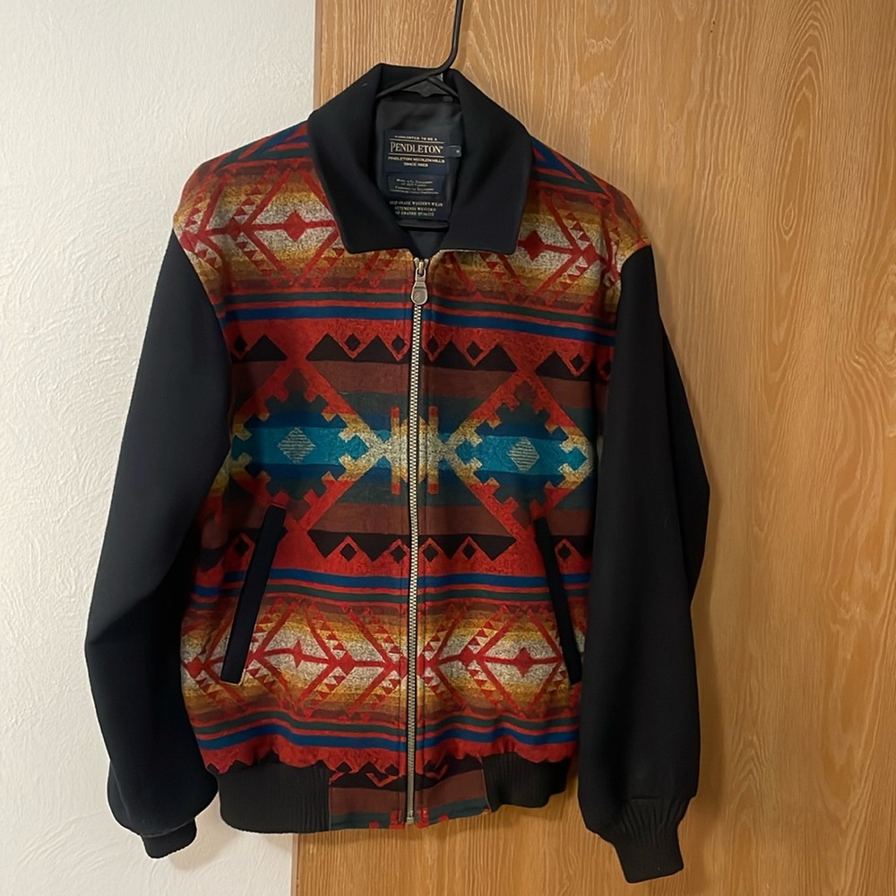 NWOT Pendleton Coyote Canyon zip up jacket